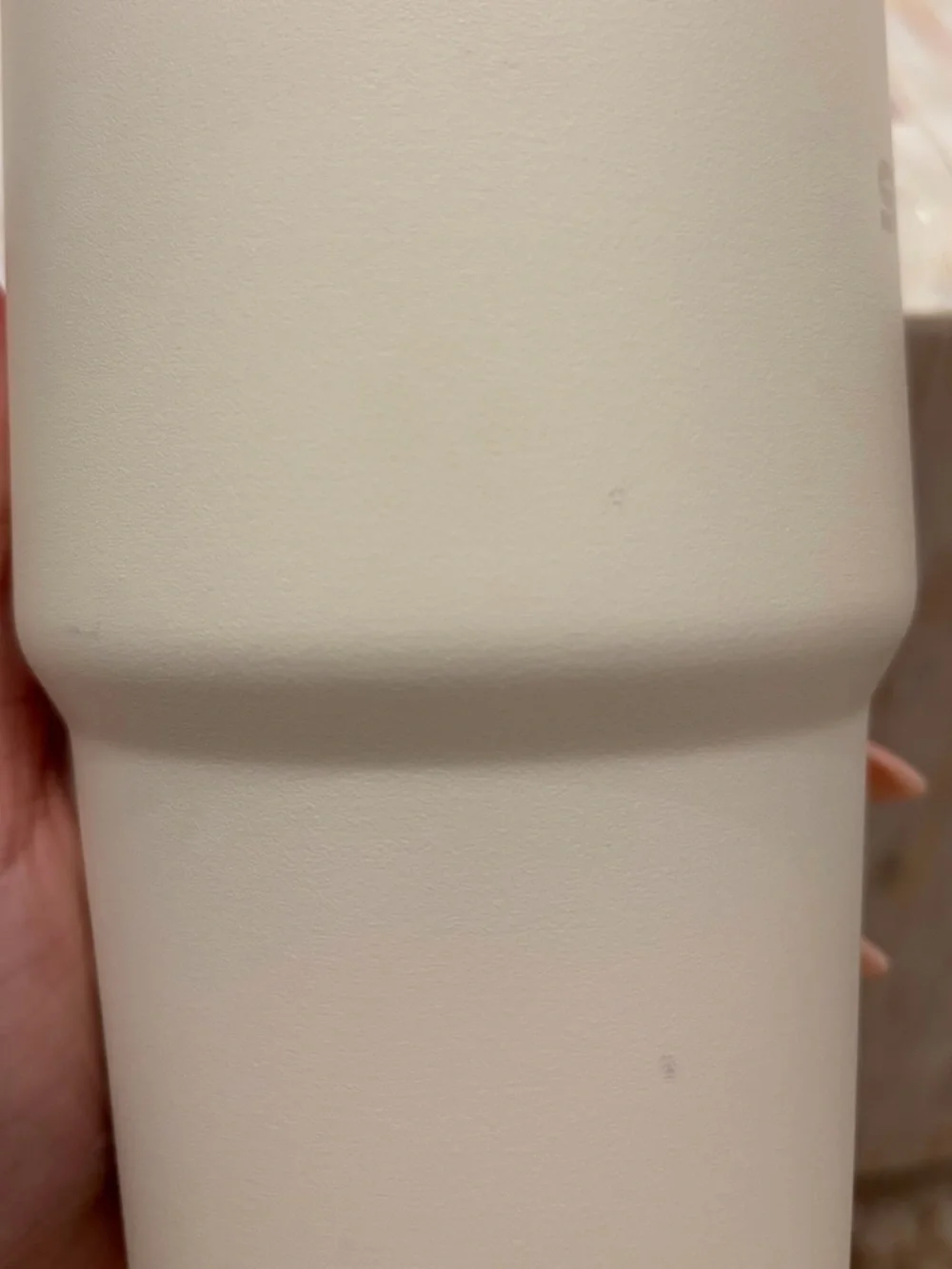 Stanley Cream 2.0 20oz The Quencher H2.0 Flowstate Tumbler - Picture 7 of 8
